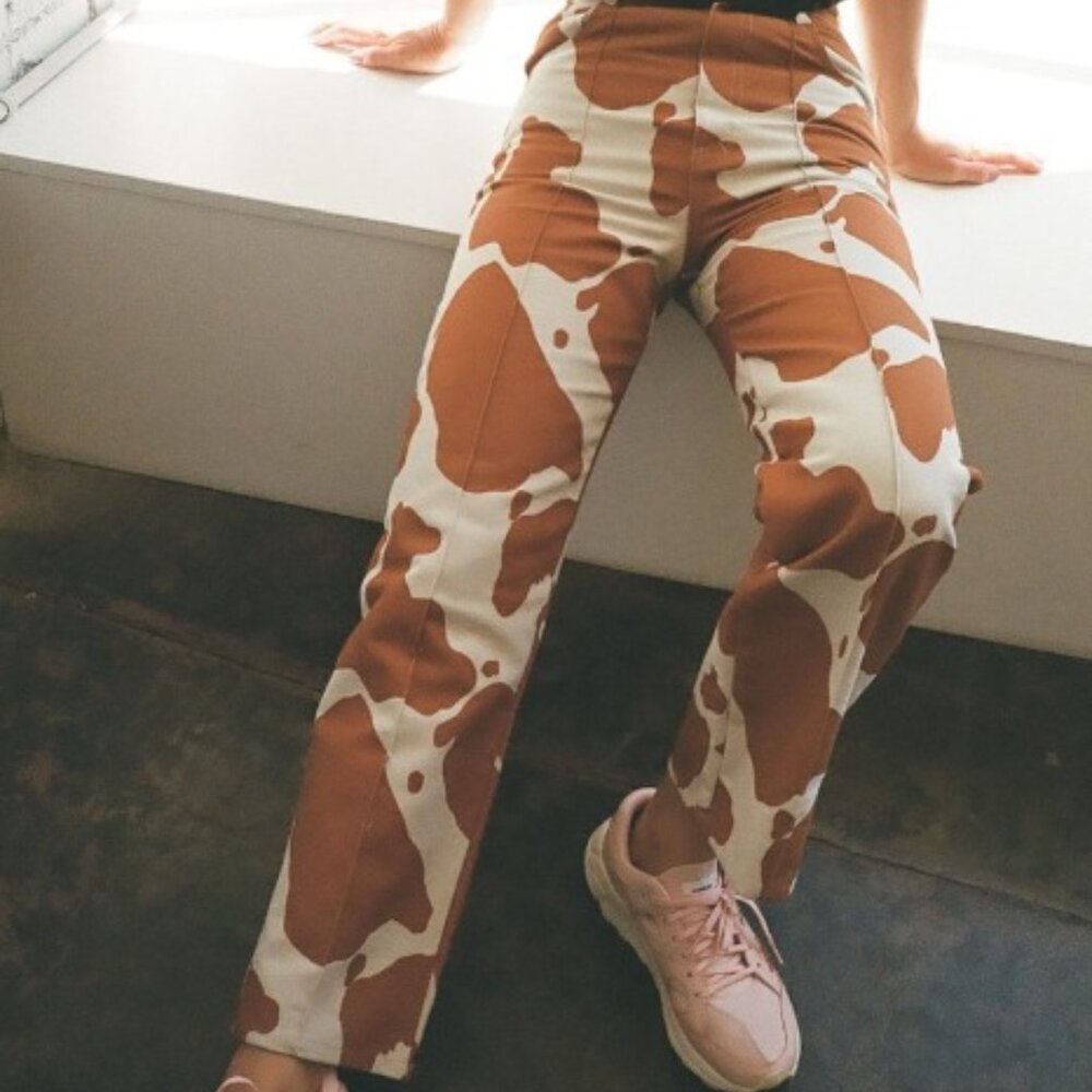 Lisa Says Gah Cow Print Jeans Size 26